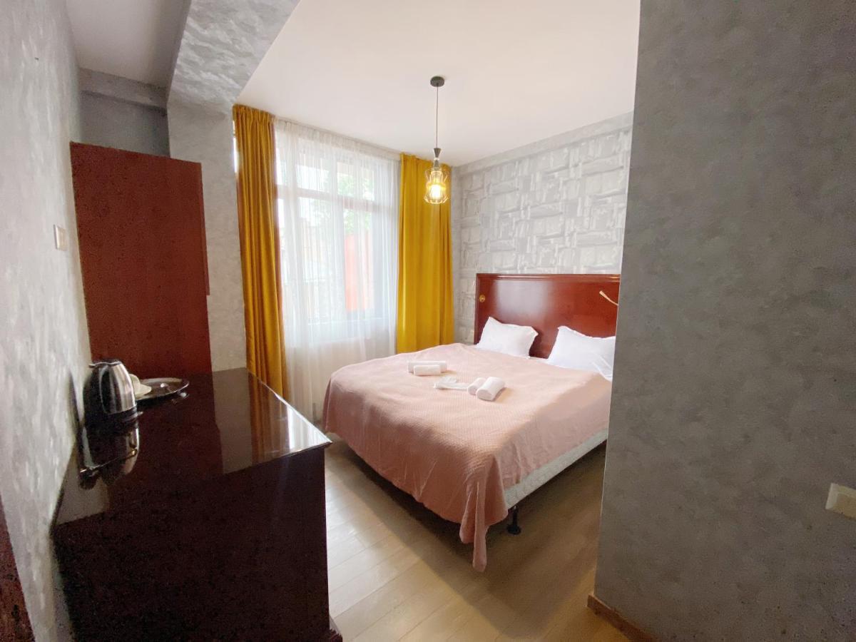 Tbilisi Central Hotel Exterior photo